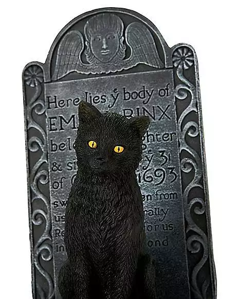 Hocus Pocus Binx Statue 10 Hocus Pocus Binx Statue - Image 8