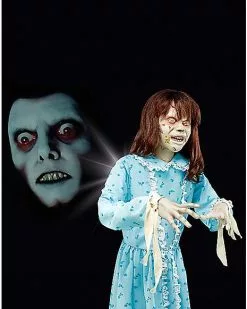 5 Ft Regan Animatronic - The Exorcist 15 5 Ft Regan Animatronic - The Exorcist -Halloween Sales 01570639 f